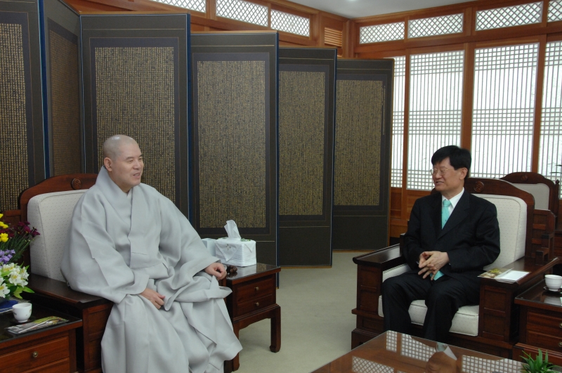 2010.05.13_재가연대 임원 예방 (16)